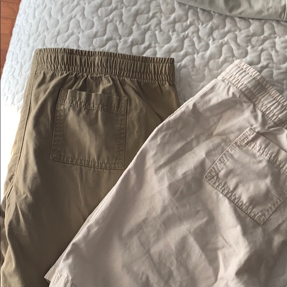 2 pairs of shorts - Picture 3 of 4